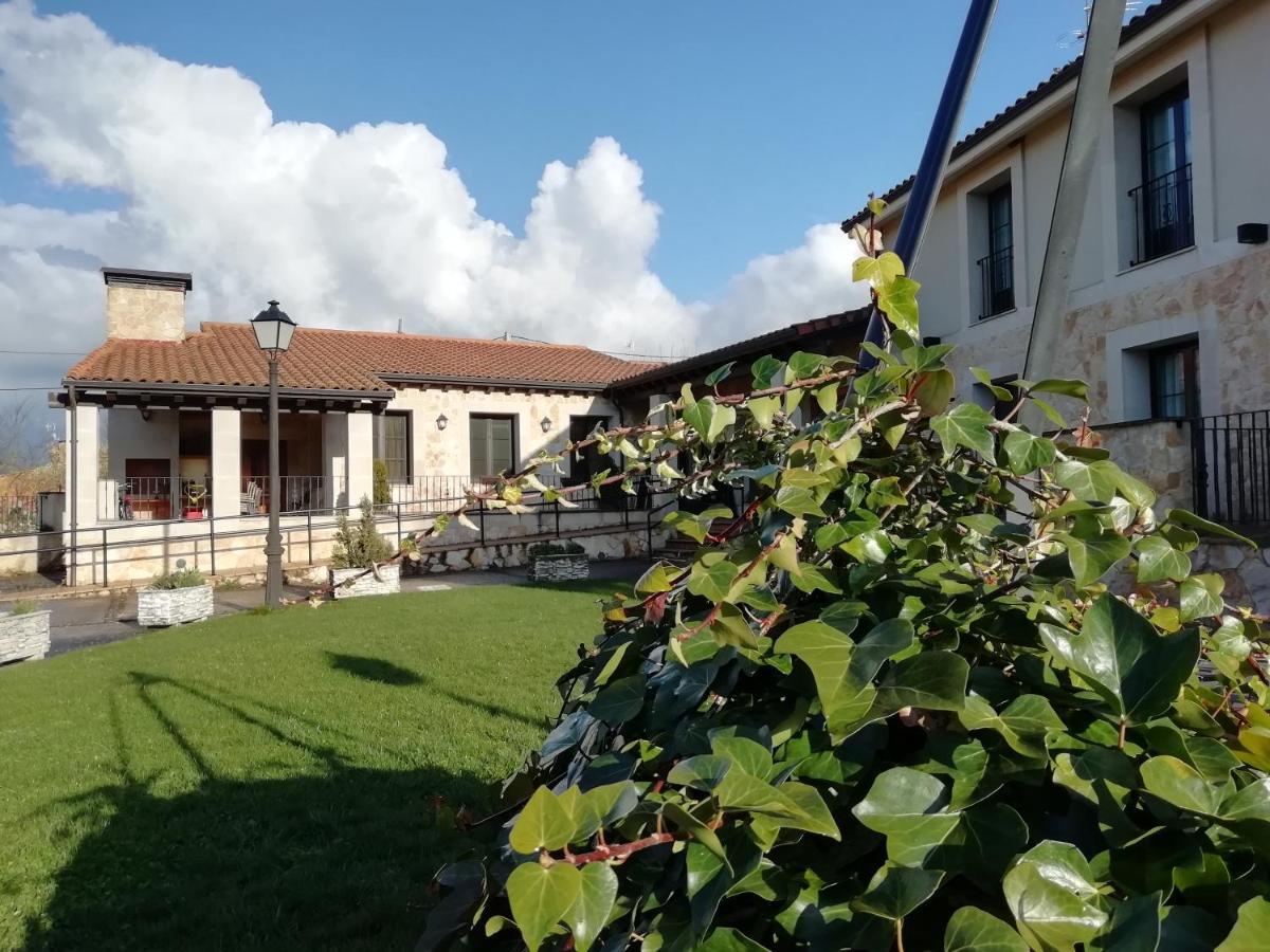Alojamiento Rural La Henera San Juan de Ortega Exteriér fotografie